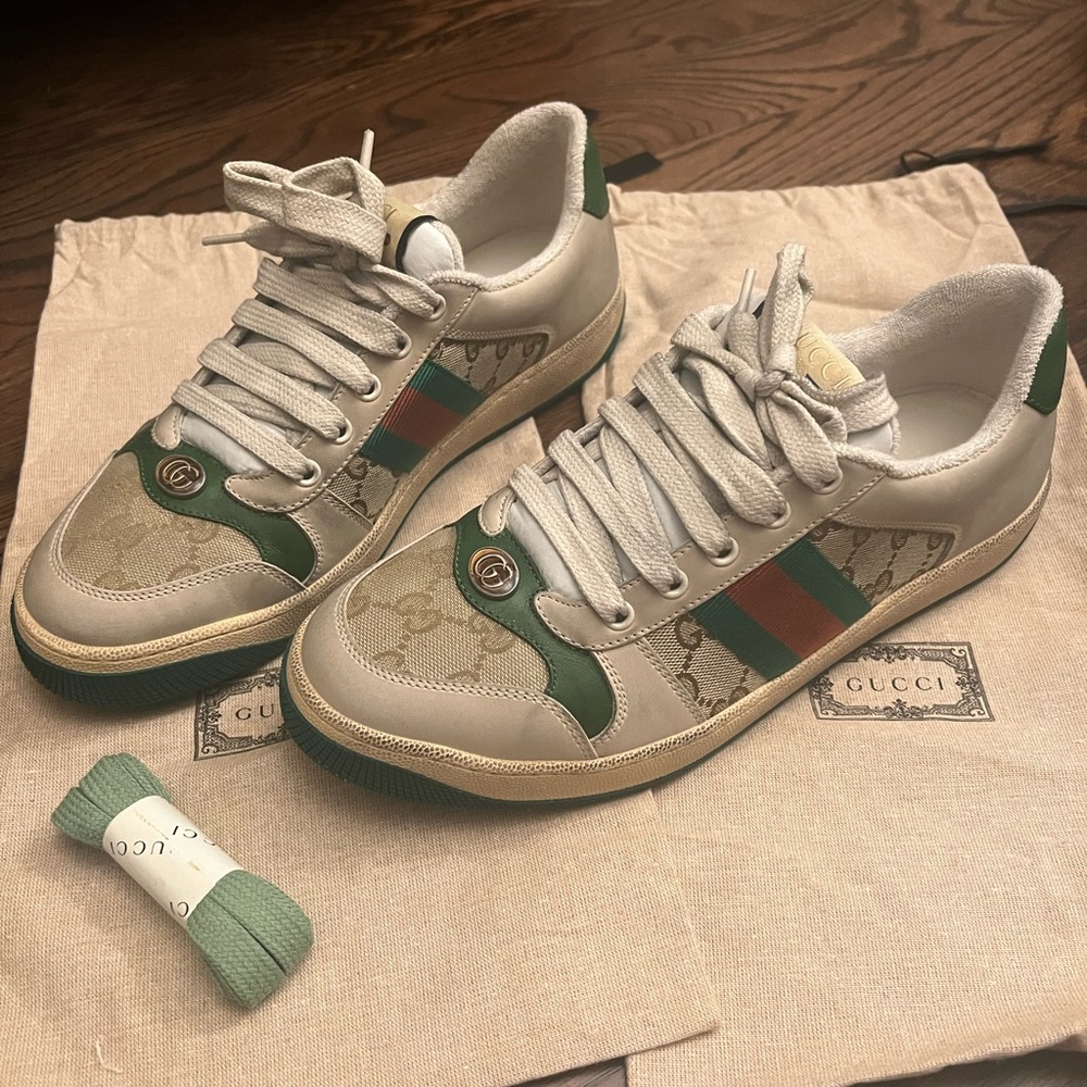 Authentic Women’s Gucci Screener Sneakers size 40